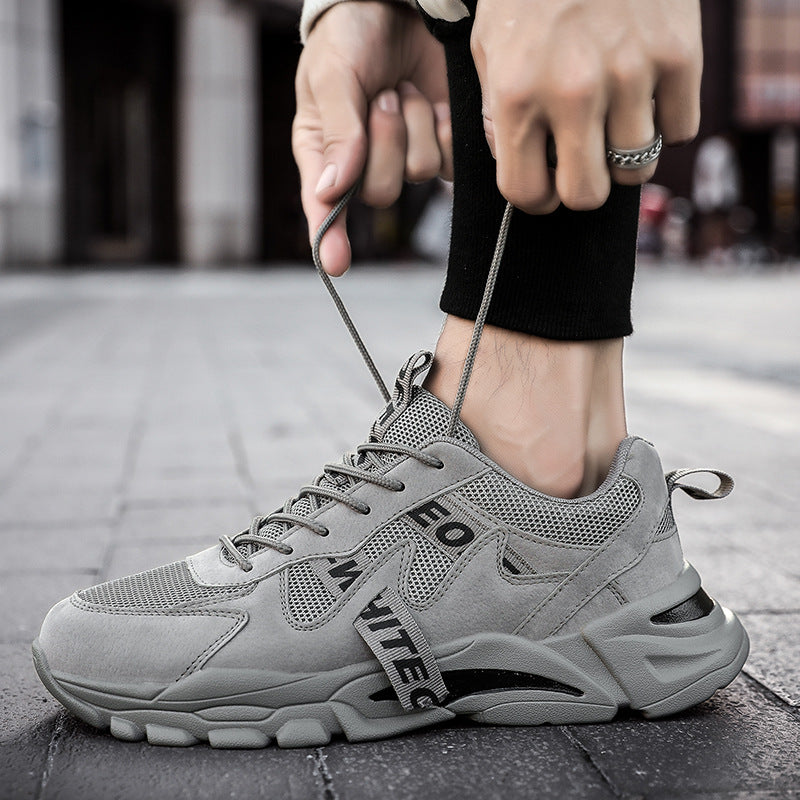 Breathable mesh shoes