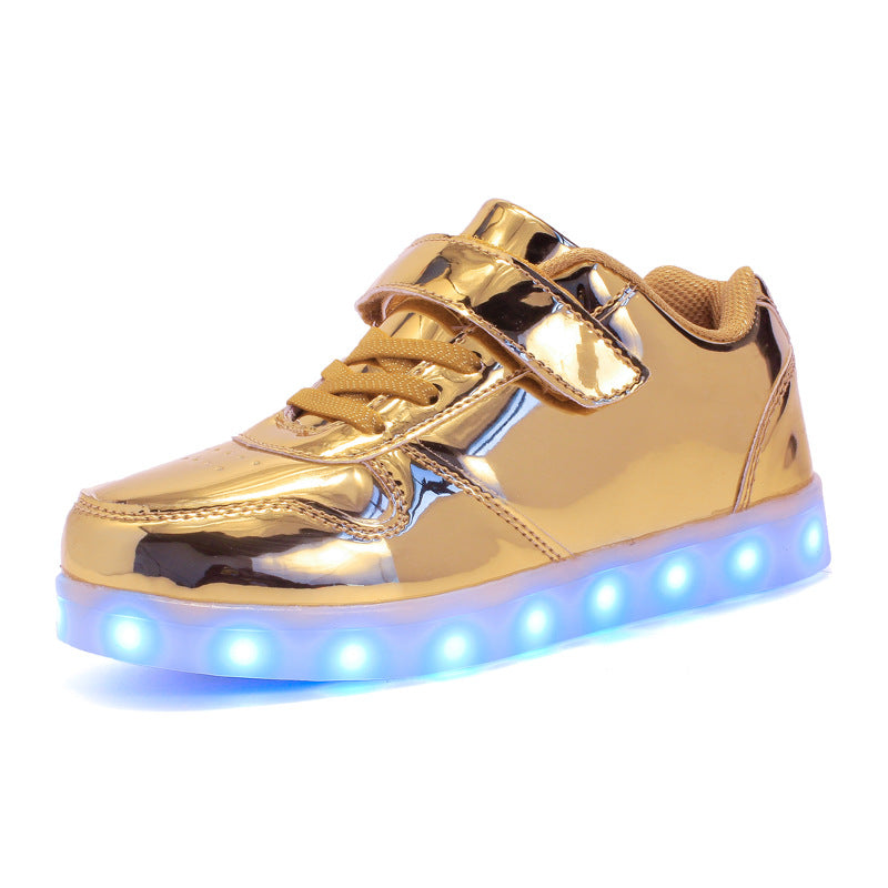 Glowing children's shoes